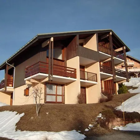 4 Pers, Rez-de-jardin, Pres Des Pistes, Parking, Animaux Acceptes - Fr-1-733-117 * Crest-Voland